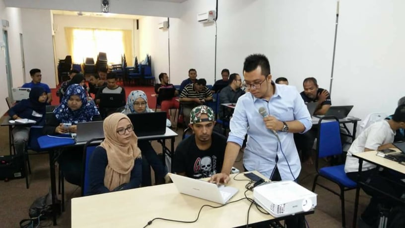 Mobirise Website Builder